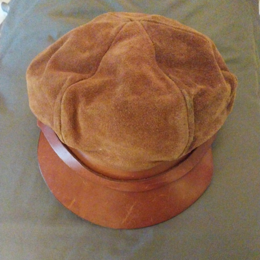 Skully's by Henschel newsboy cap